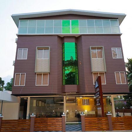 Delano Residency Hotel Kaliyal Exterior photo