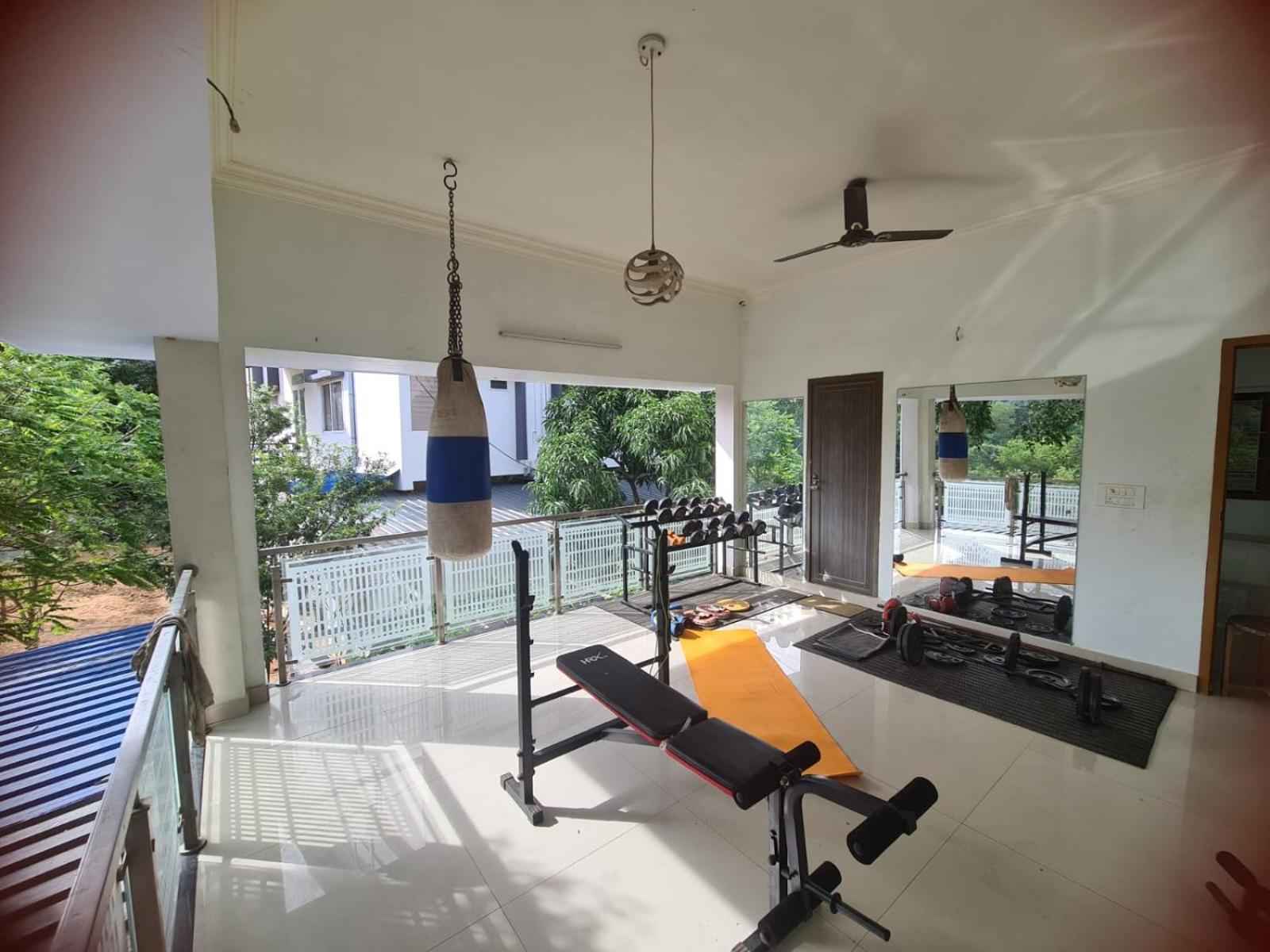 Delano Residency Hotel Kaliyal Exterior photo